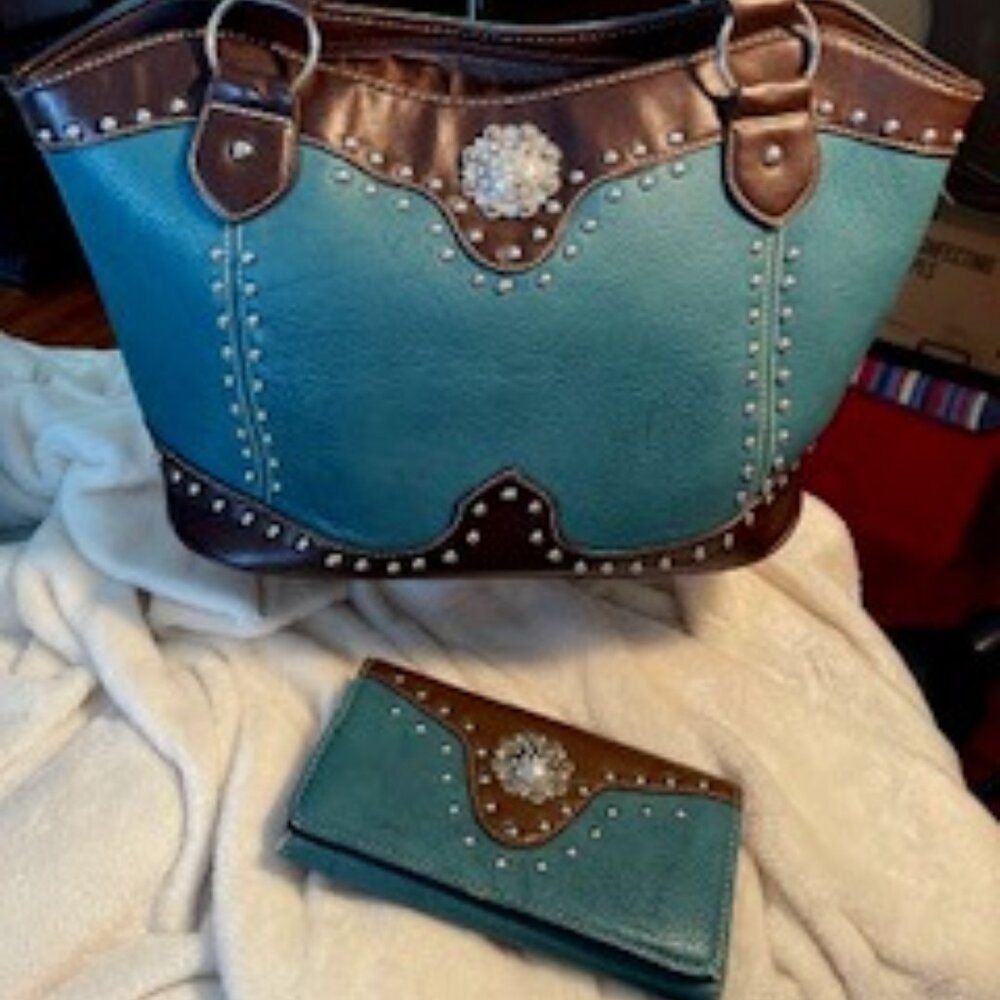 RUSTIC COUTURE, GUC HANDBAG AND WALLET